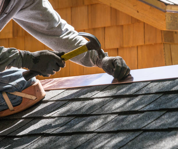Best Flat Roof Repair Services  in Moreauville, LA